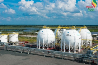 Petro Times có ưu đãi giao dịch với người nội bộ?