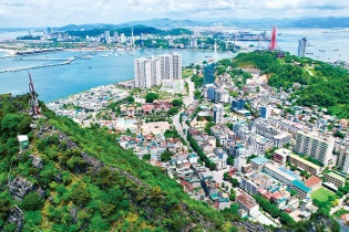 Đến với Quảng Ninh - vùng đất rộng lớn và yên vui