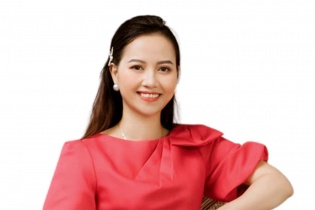 Doanh nhân Phạm Thị Thanh Bình, đồng sáng lập Công ty Trang trí nội thất Thuận Bình: ”Vào đời từ hai bàn tay trắng thì sợ gì trắng tay”