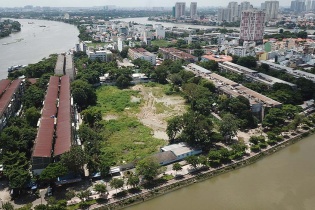 Vì sao hàng ngàn hộ dân TP.HCM phập phồng trong chung cư chờ… sập - Bài 1: Không biết áp dụng luật nào