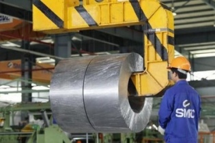 SMC gặp khó khăn kép từ kinh doanh và công nợ