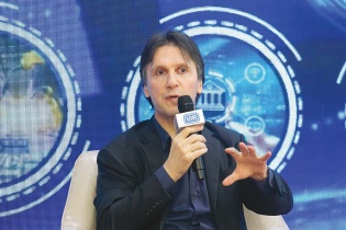 Hiện thực hóa tầm nhìn số tại Việt Nam