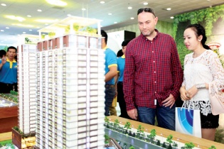 Người nước ngoài vẫn khó mua nhà tại Việt Nam
