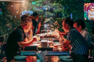 Lời hứa IPO và chiến lược M&A thận trọng