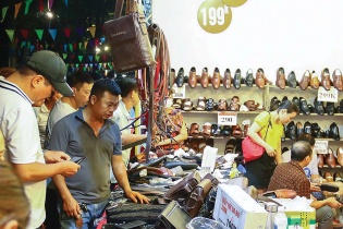 Tạo cú hích kích cầu tiêu dùng những tháng cuối năm   