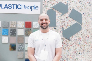 Nano Morante, đồng sáng lập, CEO PlasticPeople: Trao cho rác thải một vòng đời mới   