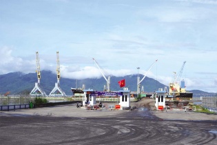 Tạo sức bật cho khu vực Chân Mây - Lăng Cô