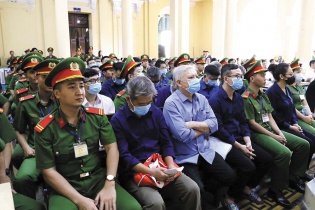Xét xử “đại án lịch sử” Vạn Thịnh Phát: Thẩm định giá giúp “thổi bay” hàng trăm ngàn tỷ đồng   