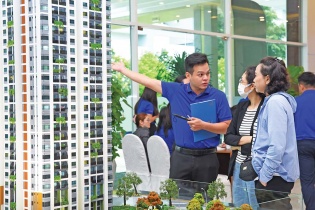 Doanh nghiệp địa ốc phía Nam: Đua nhau “kick-off” dự án  