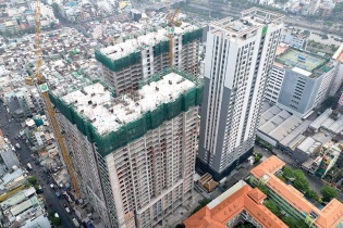 Doanh nghiệp địa ốc xoay tiền trả nợ