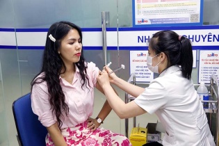 [Ảnh] Quy trình tiêm chủng vắc-xin bạch hầu tại SafPo/Potec