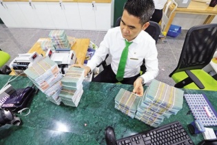 Tin vắn Đầu tư Online ngày 23/7
