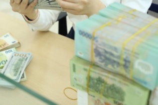 Tin vắn Đầu tư Online ngày 17/10