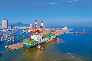 Bình Định phát triển logistics gắn với hoàn thiện hạ tầng giao thông   