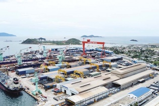 Lợi thế hạ tầng giao thông - động lực mới trên “chuyến tàu” logistics tại miền Trung   