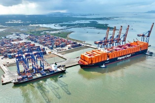 Chuyển đổi số, chuyển đổi xanh: Lợi ích “kép” cho doanh nghiệp logistics   