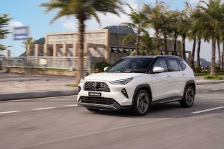 Toyota Yaris Cross hybrid: Cú hích cho hành trình điện hóa