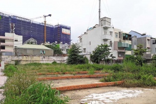 Nhà đầu tư cần thận trọng trước tin đồn và cơn sốt tâm lý