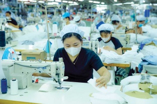 Dệt may thích ứng nhanh với thị trường biến động