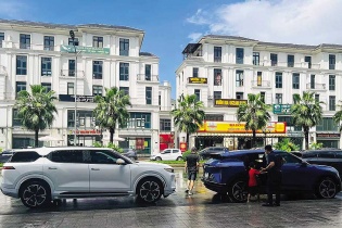 Bất động sản và cuộc chơi mới mang tên “bãi giữ xe định danh”
