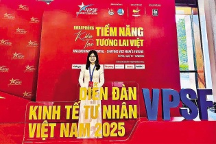 CEO Phan Thị Hạ, nhà sáng lập JobUp: Vượt đổ vỡ để viết tiếp đam mê CEO Phan Thị Hạ, nhà sáng lập JobUp: Vượt đổ vỡ để viết tiếp đam mê