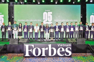 AIG được vinh danh Top 25 thương hiệu dẫn đầu năm 2025