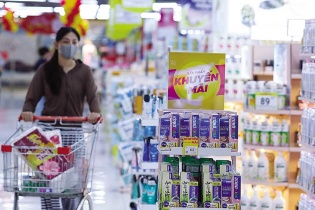 “Đòn bẩy” kích tiêu dùng cuối năm   