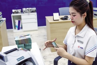 Tin vắn Đầu tư Online ngày 11/10