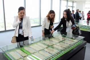 Tin vắn Đầu tư Online ngày 17/10