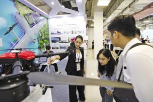 Tin vắn Đầu tư Online ngày 25/10