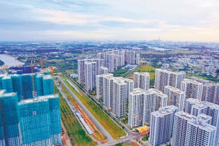 Lợi nhuận vượt kỳ vọng, nhiều doanh nghiệp niêm yết “về đích” trước hạn