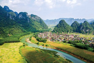 Du hành qua 5 ngôi làng du lịch tốt nhất thế giới của Việt Nam