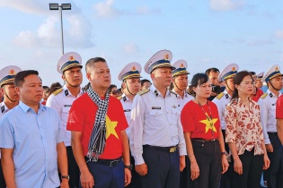 Hải trình của “đại sứ mềm” nơi đầu sóng - Bài cuối: Những cột mốc không mang tọa độ