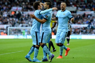 Tặng vé xem trận Manchester City - Việt Nam tại Hà Nội