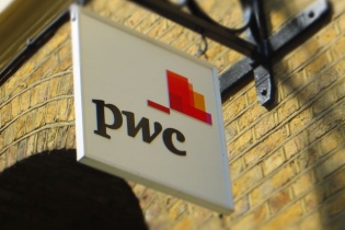 Doanh thu PwC tăng 10% năm tài chính 2015
