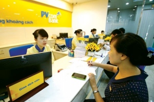 PVcomBank tặng 0,3% lãi suất cho khách hàng