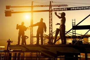 HNX: Doanh nghiệp xây dựng kinh doanh tốt nhất  