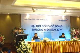 Đại hội VietinBank Securities: Chưa định chốt lời từ thương vụ Thaco