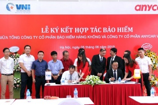 VNI ký hợp tác bảo hiểm với Anycar 
