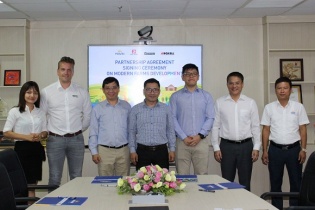 Mavin hợp tác chiến lược với đối tác thiết bị chăn nuôi quốc tế