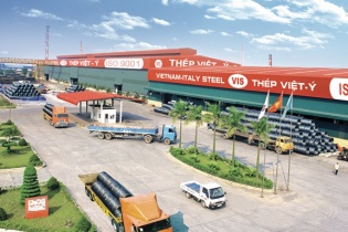 Thép Việt Ý giao dịch với bên liên quan 