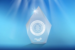 PVcomBank nhận hàng loạt giải thưởng quốc tế uy tín