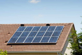 Nhà ở xây mới tại California bắt buộc phải lắp đặt pin năng lượng mặt trời