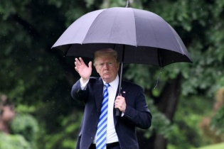 Trump sẽ rút sớm khỏi Hội nghị thượng đỉnh G7