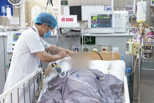Vì sao nhiều người Việt ngộ độc Botulinum - vi khuẩn hiếm gặp trên thế giới