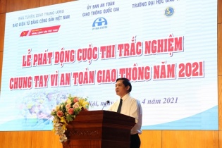 Chung tay ứng phó với vấn nạn mất an toàn giao thông