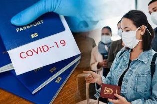 Nhiều câu hỏi phải trả lời khi áp dụng hộ chiếu vắc-xin Covid-19