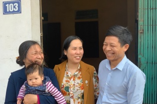 Hạnh phúc hồi sinh của người mẹ mang gen bệnh hiếm