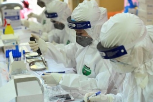 Ba ca mắc Covid-19 từ ổ dịch ở quán bar Sunny (Vĩnh Phúc) thuộc biến thể mới từ Ấn Độ