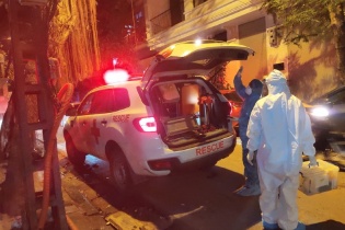 Nữ điều dưỡng từng 3 tháng không về nhà và nỗi lo “uống mồ hôi thay nước”